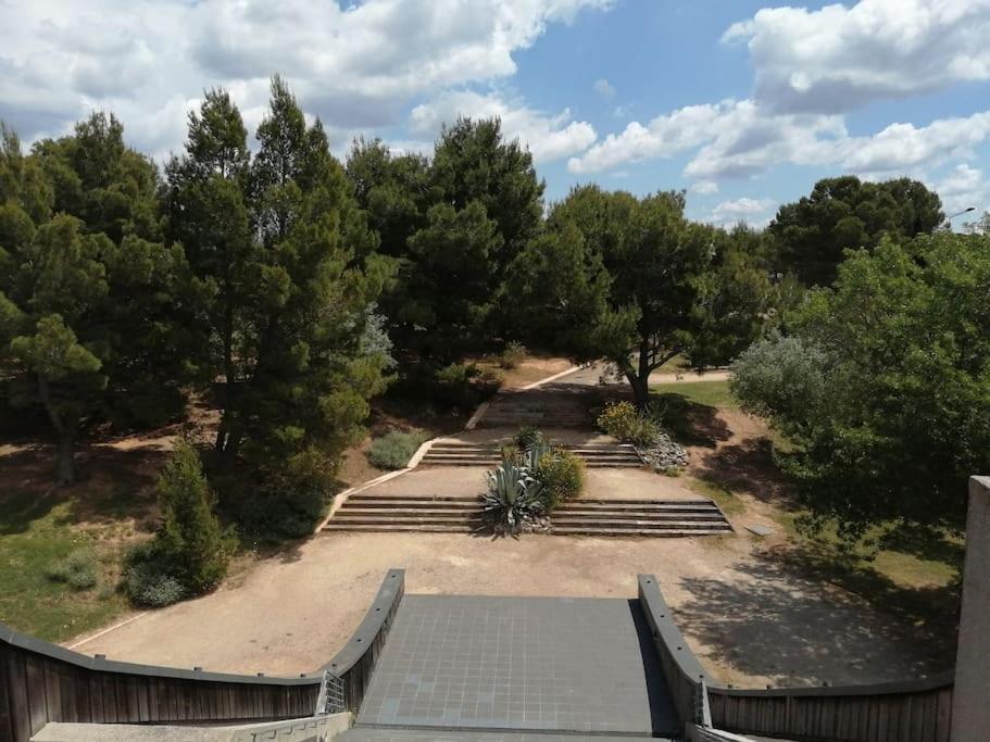 Le Soleil D Eugenie Appartement Dans Residence Avec Piscine Commune Pres De Carcassonne Olonzac Extérieur photo